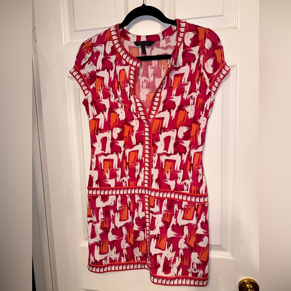 BCBG MaxAzria XS Pink Orange Print Jersey Mini Sheath Knit Cap Sleeve Dress